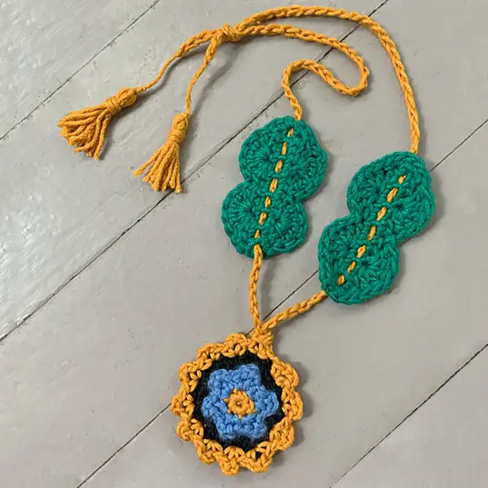 The Once and Floral Necklace.  And inspirational and unique piece of crochet jewelry that you can make in an afternoon.